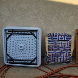 Domino Tables