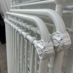 Baby’s Custom Crib(super Sturdy)