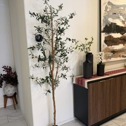 Artificial 7ft Olive Tree (New-Open Box)