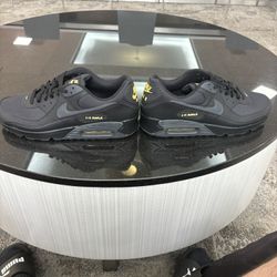 MEN'S NIKE AIR MAX 90 CASUAL SHOES