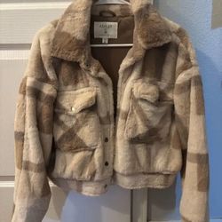 Women’s/ Junior’s Faux Fur Jacket