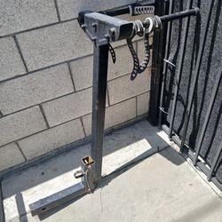 Bike Rack Holds Two Bikes With 2 Inch Hitch 
