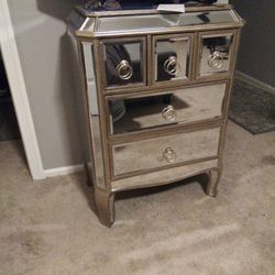 Five Drawer Mirrored Chest