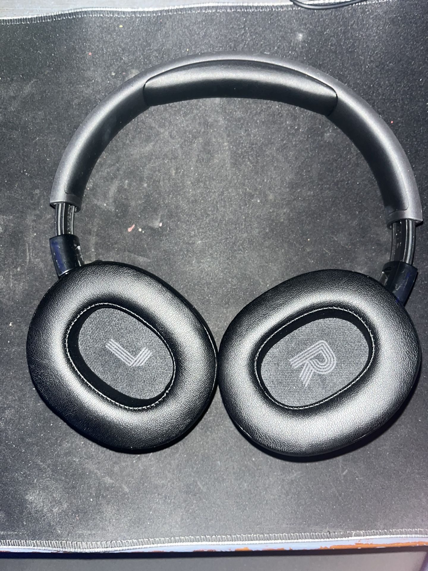 JBL Over Ear Headphones