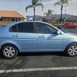 2010 Hyundai Accent