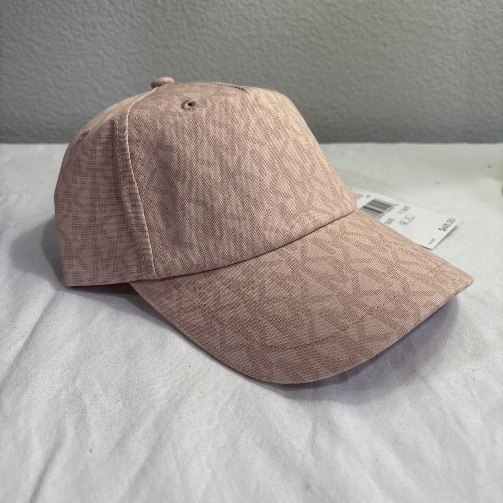 Michael Kors ✅🔥 New Baseball Cap Pink NWT MRSP $68.00