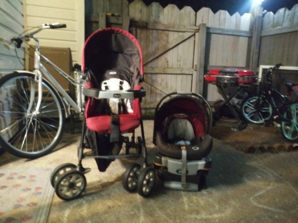 Chic co Stroller and Carseat with base