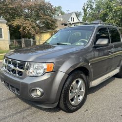2009 Ford Escape XLT 4WD
