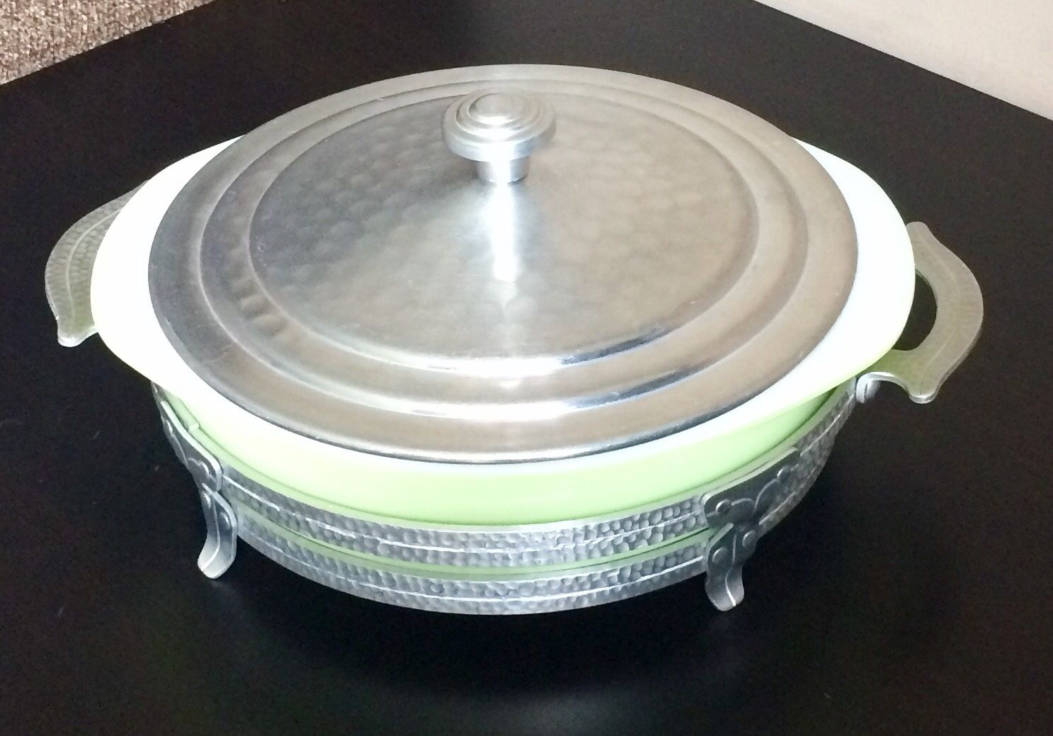 Vintage Pyrex Dish With Stand and Lid!