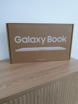 Samsung - Galaxy Book4 Edge - Copilot + PC - 15.6" LED Laptop (Opened Box) Snapdragon X - 16GB RAM - 512GB SSD Sapphire Blue