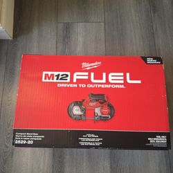 Milwaukee M12 FUEL 12V Lithium-Ion Cordless Compact Band Saw (Tool-Only)