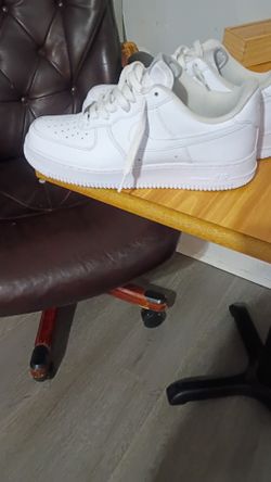 Men's size 8.5 Air 1
