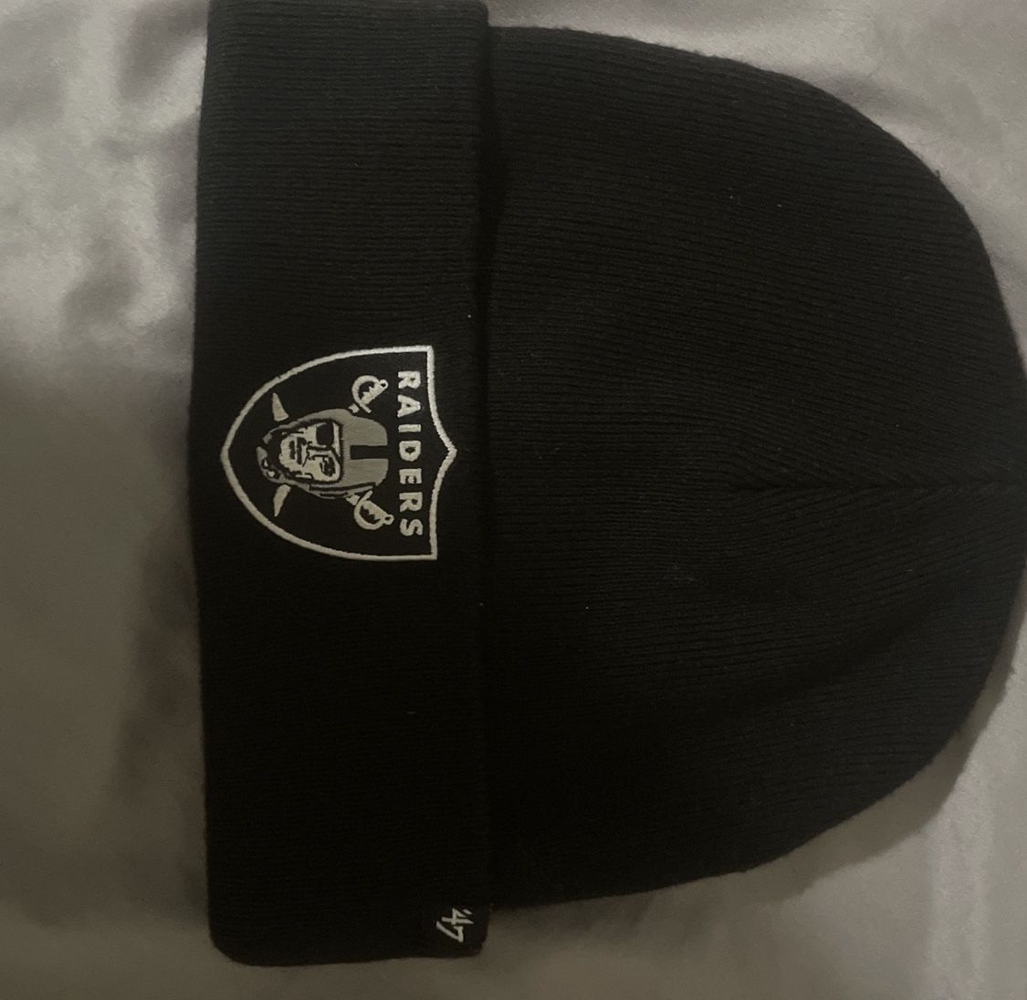 Raiders supreme beanie 2025