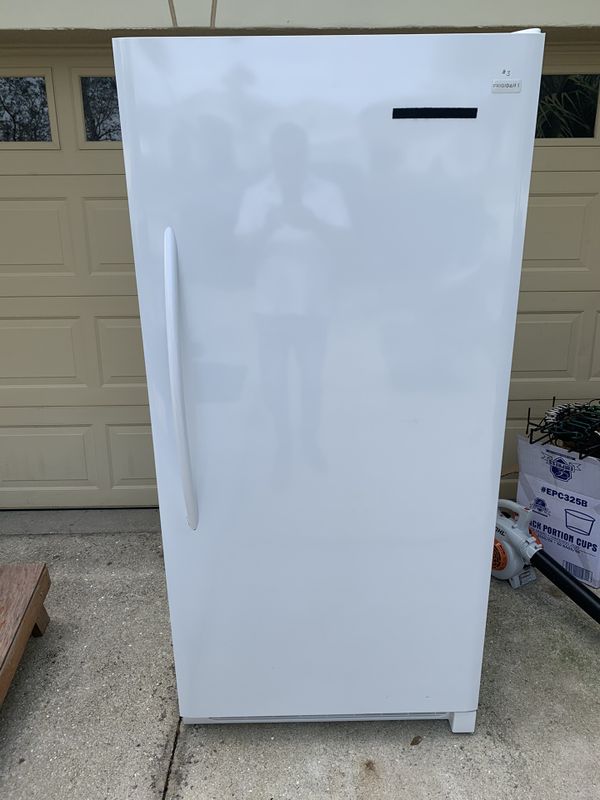 Frigidaire upright freezer 20.2 cubic feet frost free for Sale in