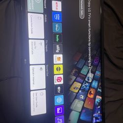 LG smart TV 32”