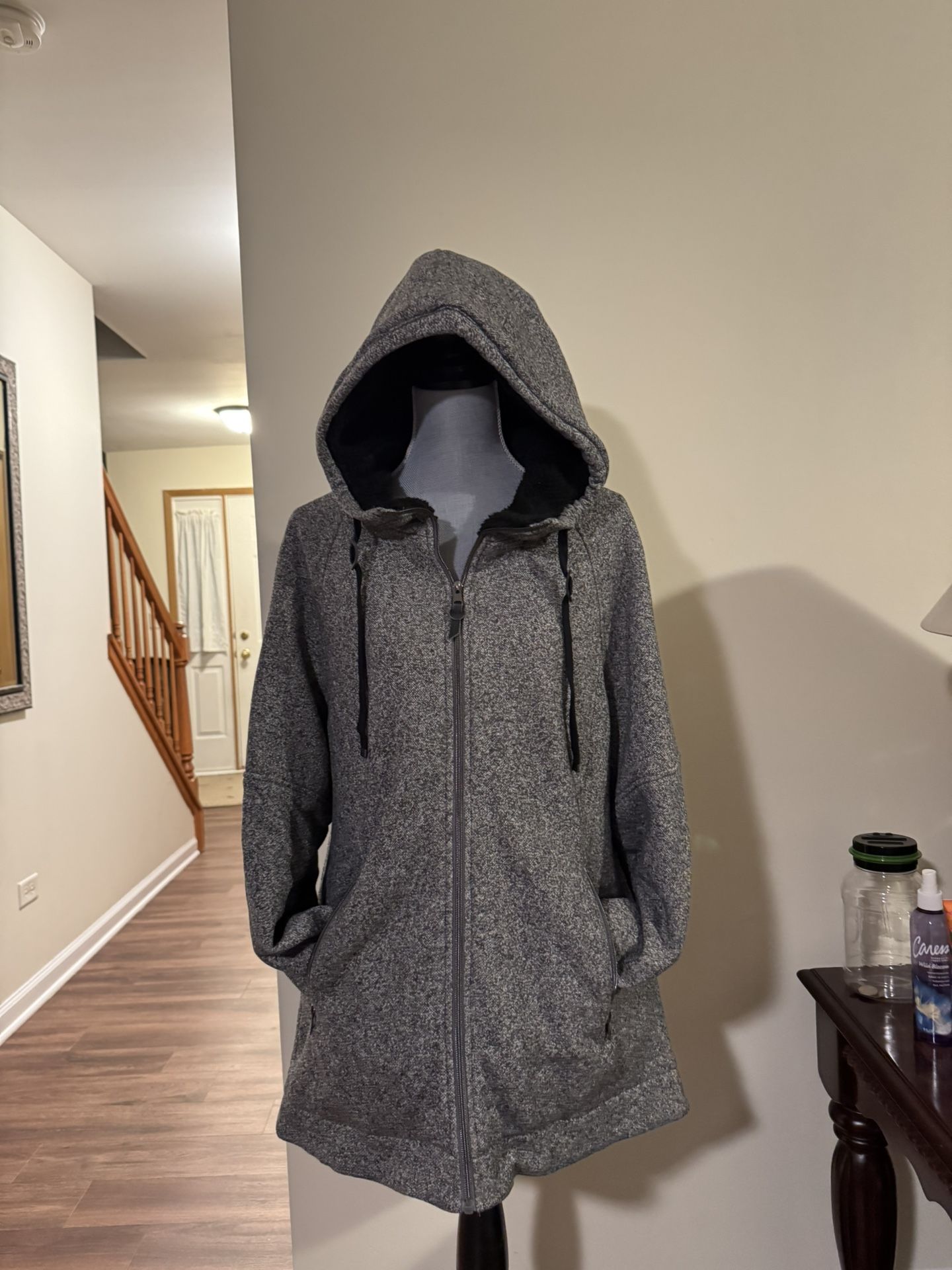 Ladies, Winter Coat Size Xl  (1 MadisonExpedition