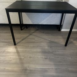 Working table (43” x 26” x 29” tall)