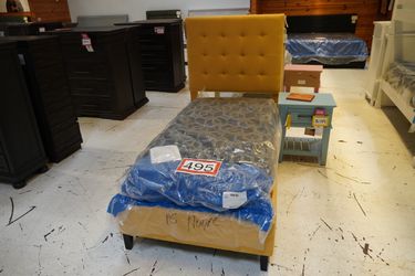 JGW Spencer Twin Tufted Upholstered Bed
