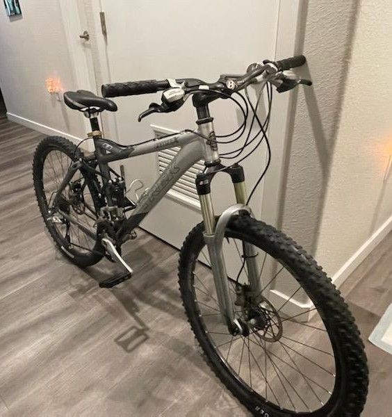 2005 Trek Fuel Ex 8