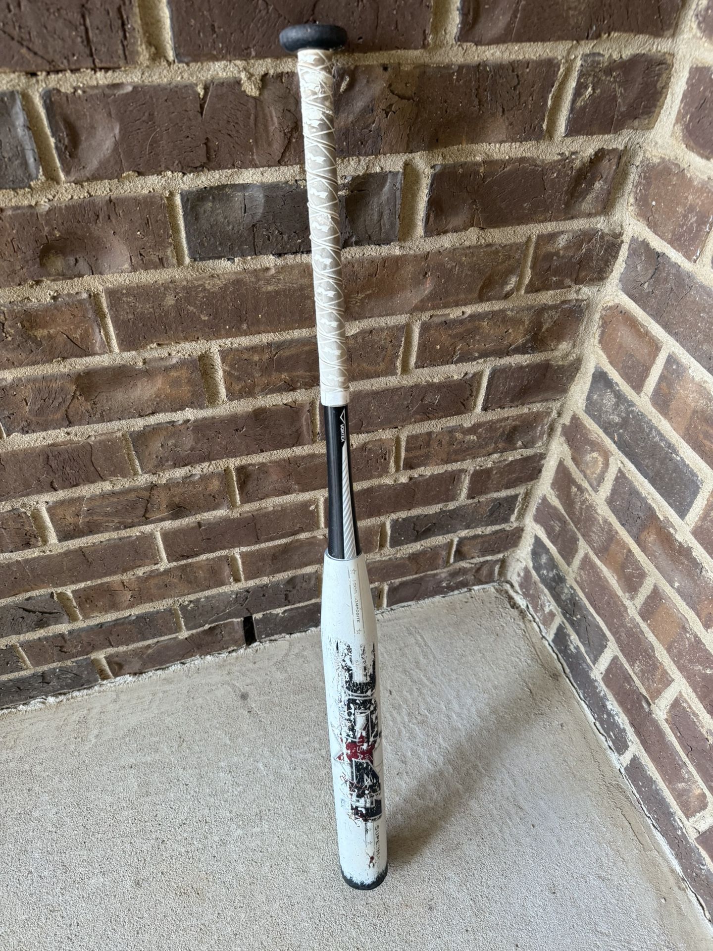 Miken DC41 Softball bat
