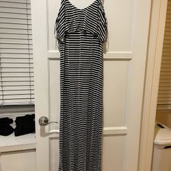 Beautiful ARDEN B. Dress