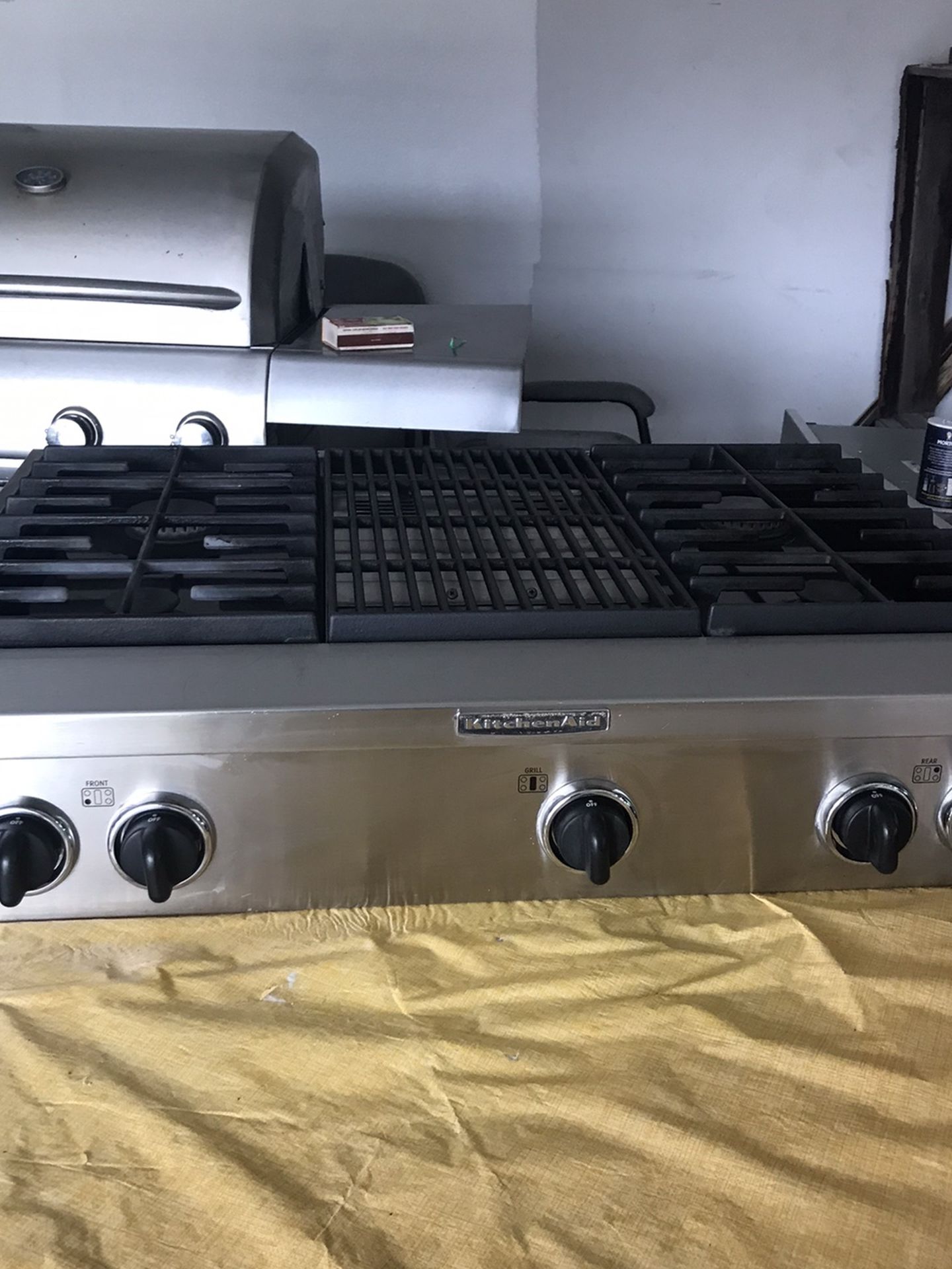 Kitchen Aid - Counter Top Stove