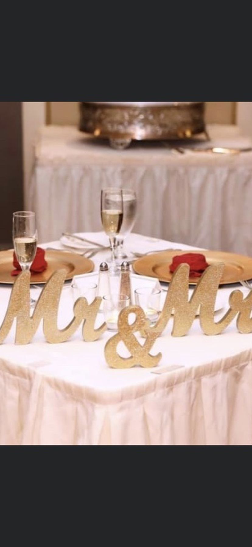 Wedding Sweetheart Table - Mr. & Mrs. Sign