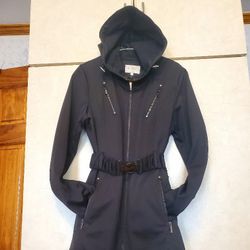 Laundry by Design, Shelli Segal womens periwinkle black charcoal jacket in like new condition, worn 3 times. This jacket has a detachable hood and a c