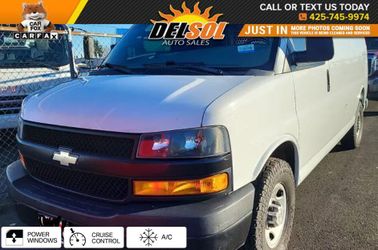 2018 Chevrolet Express 2500