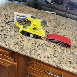 Ryobi Sander