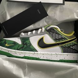 What the duck away size 11.5M