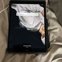 iPad 10.5 Like New 256gb A1701 2nd Gen