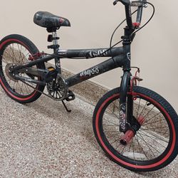 18 Kent Kids Bike,just Need Aor Un The Tires Only Pick Up 