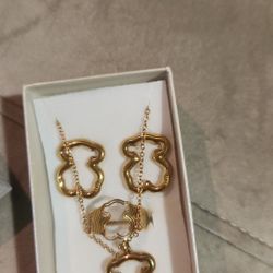 Earings , Necklaces and Ring .Complete Set Or Separate 