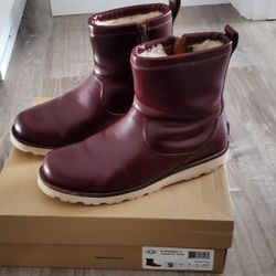 UGG Men's Henderson TL Snow Boots Size9