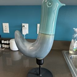 Various Decorative Pieces 