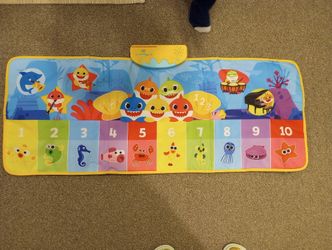 Baby Shark Floor Piano