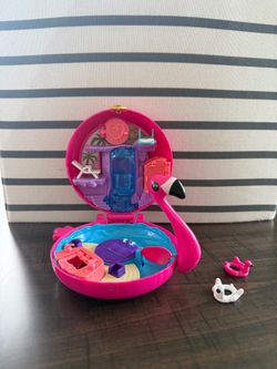 Polly Pocket Flamingo Compact Playset