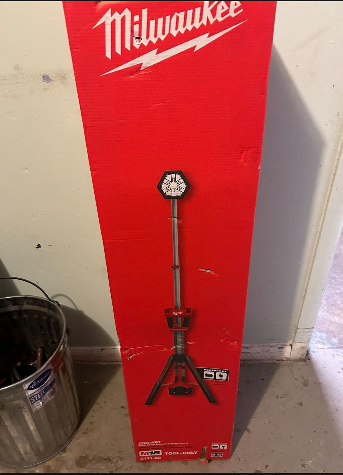 Milwaukee Tower Light AND 5.0 Brand New Battery