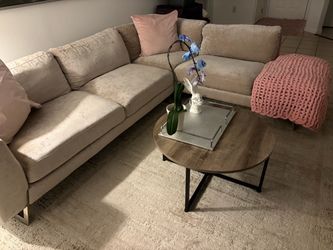 Sectional couch