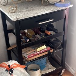 Table / Wine rack