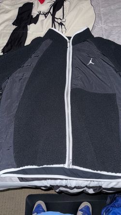 Jordan sweater XL