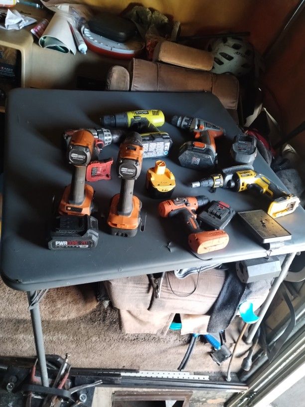Ridgid Subcompact Impact And 1/2"Metal Chuck Drill Only One Working Battery Battery No Charger