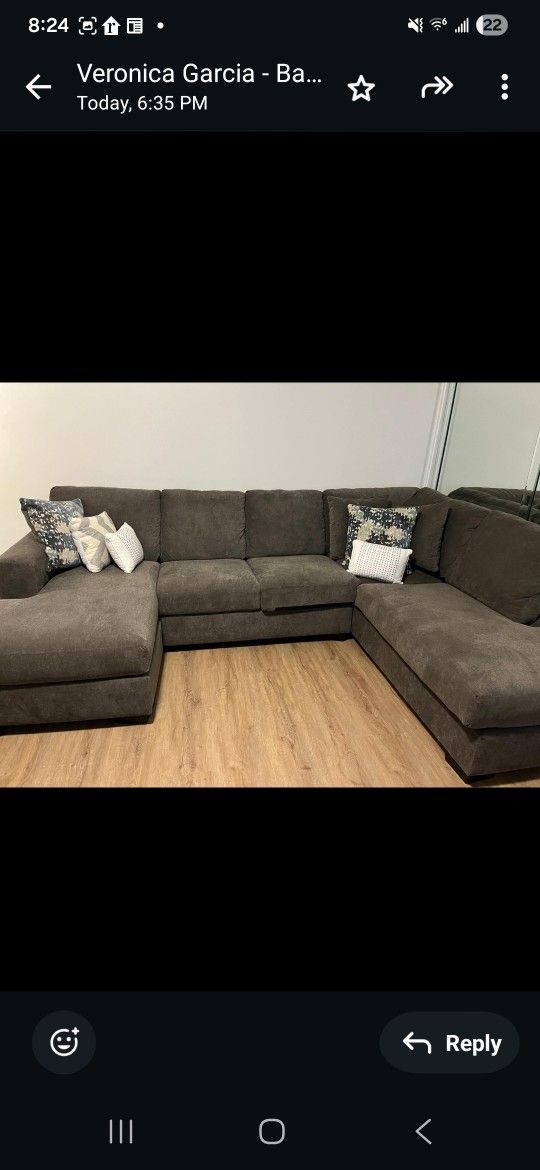 Sectional Sofa - Great Condition