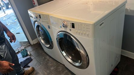 Washer & Dryer
