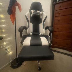Gaming Desk And Chair