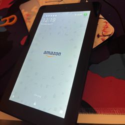 Amazon Fire Tablet 5th Gen With Charger And Case
