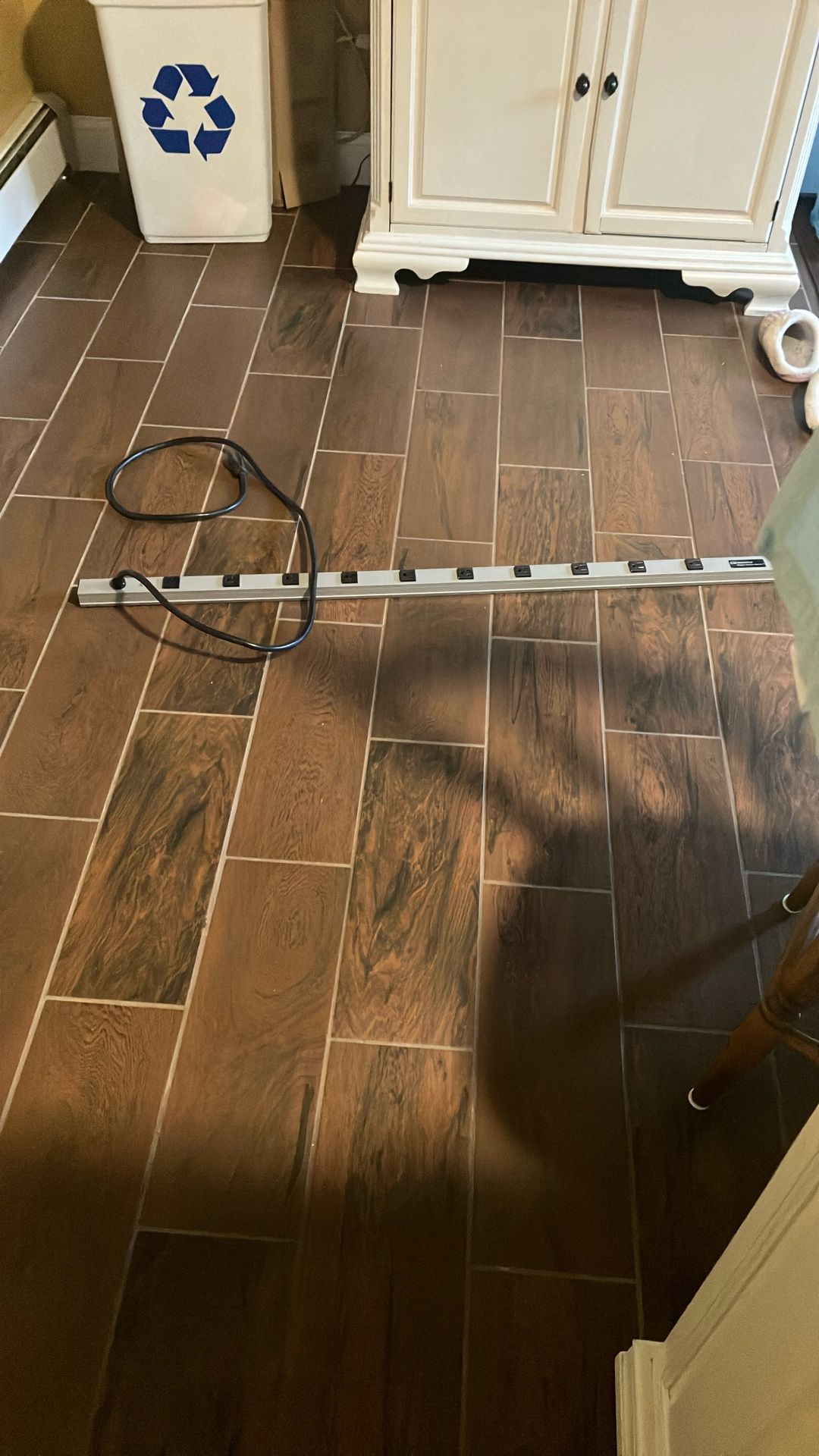 Multi Outlet Mountable Strip