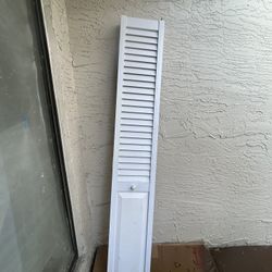 24 Inch Bifold Clóset Door  