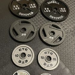 BRAND NEW Olympic  Weights Plates Set. Total weight 240#